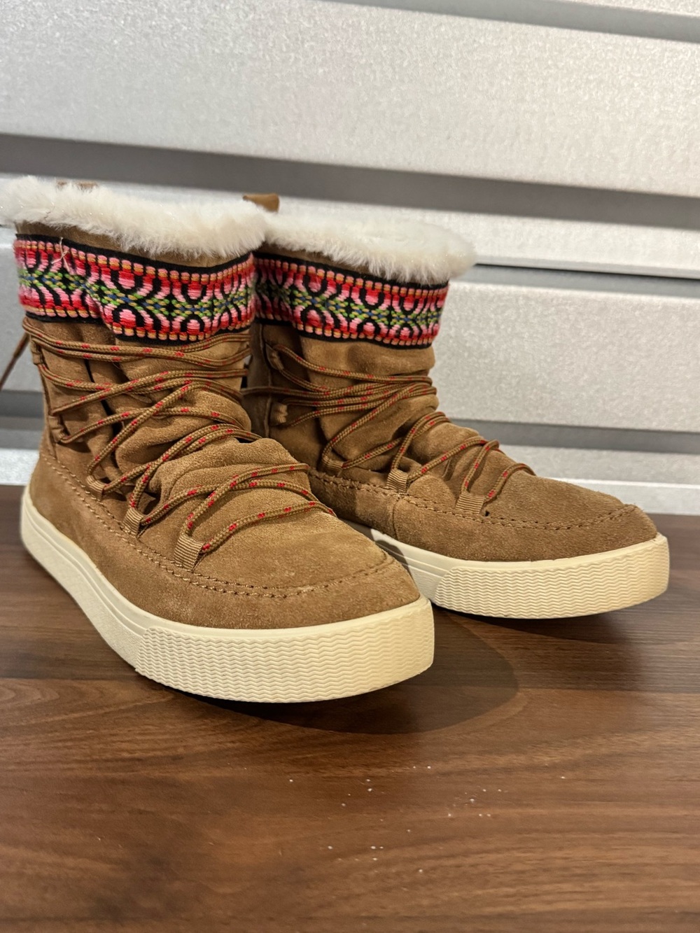 TOMS Women’s Suede Faux-Fur Lined High Top Winter Boots Embroidered Boho
